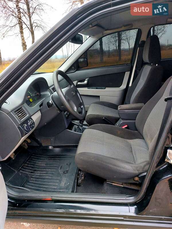 Седан ВАЗ / Lada 2170 Priora 2010 в Тростянці фото 19 Седан ВАЗ / Lada 2170 Priora 2010 в Тростянці