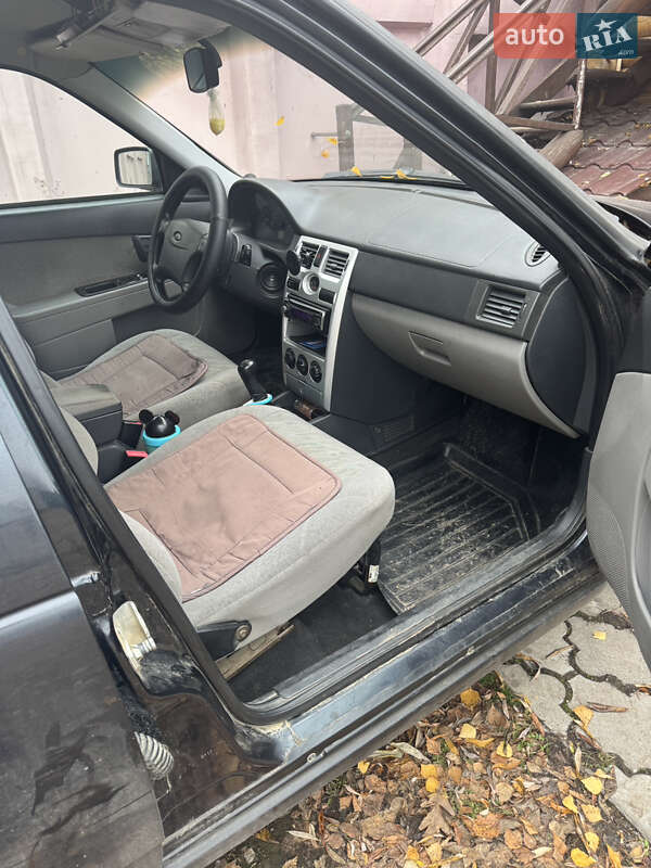 Седан ВАЗ / Lada 2170 Priora 2008 в Хмельницком фото 7 Седан ВАЗ / Lada 2170 Priora 2008 в Хмельницком