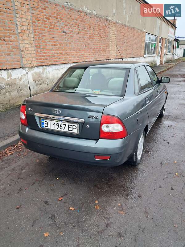 Седан ВАЗ / Lada 2170 Priora 2008 в Гребенке