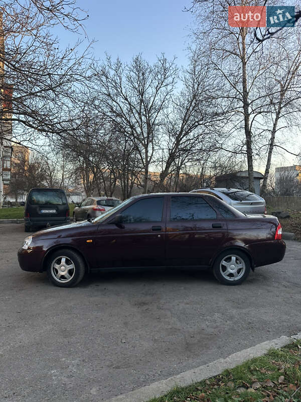 Седан ВАЗ / Lada 2170 Priora 2011 в Смеле фото 4 Седан ВАЗ / Lada 2170 Priora 2011 в Смеле