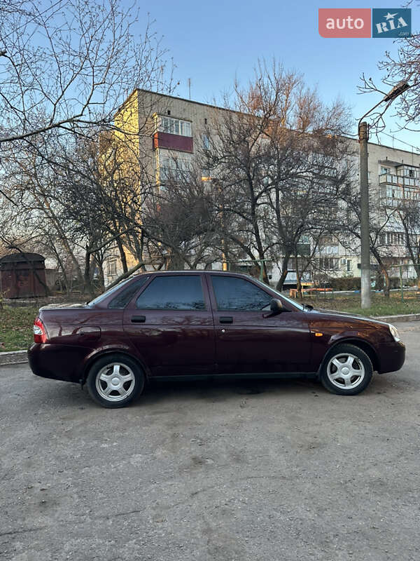 Седан ВАЗ / Lada 2170 Priora 2011 в Смеле фото 8 Седан ВАЗ / Lada 2170 Priora 2011 в Смеле