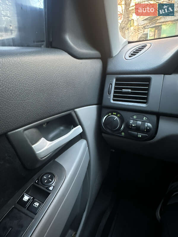 Седан ВАЗ / Lada 2170 Priora 2011 в Смеле фото 21 Седан ВАЗ / Lada 2170 Priora 2011 в Смеле