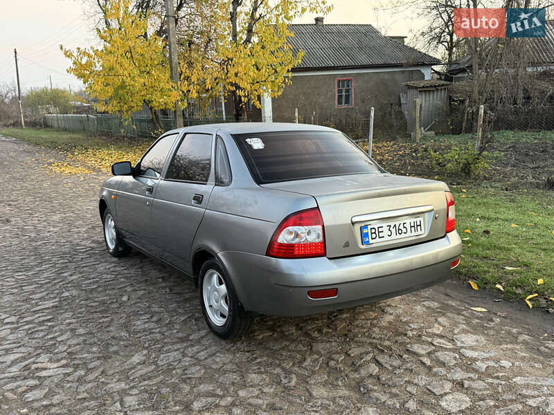 Седан ВАЗ / Lada 2170 Priora 2008 в Первомайську