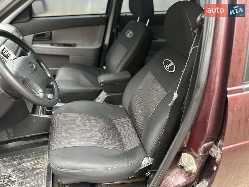 Седан ВАЗ / Lada 2170 Priora 2008 в Волочиске