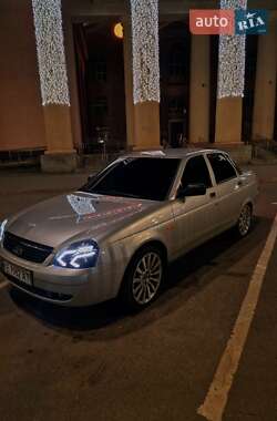 Седан ВАЗ 2170 Priora 2008 в Кривом Роге