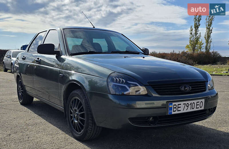 Седан ВАЗ / Lada 2170 Priora 2011 в Николаеве