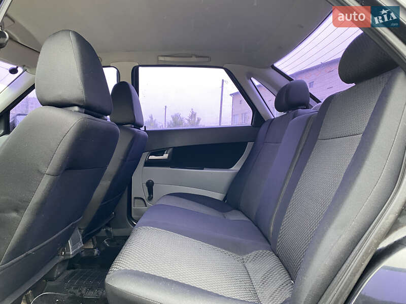 Седан ВАЗ / Lada 2170 Priora 2011 в Охтирці