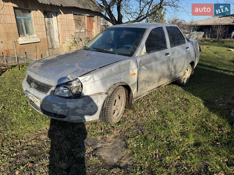Седан ВАЗ / Lada 2170 Priora 2008 в Ровно фото 3 Седан ВАЗ / Lada 2170 Priora 2008 в Ровно