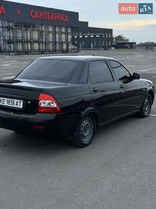 Седан ВАЗ / Lada 2170 Priora 2010 в Миколаєві