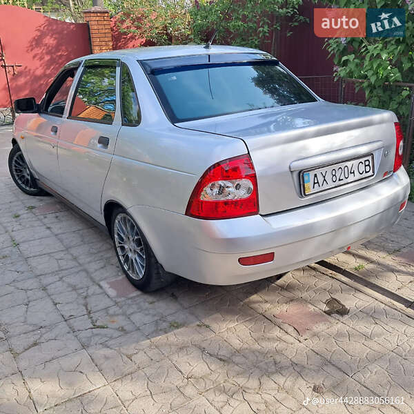 Седан ВАЗ / Lada 2170 Priora 2009 в Радомышле