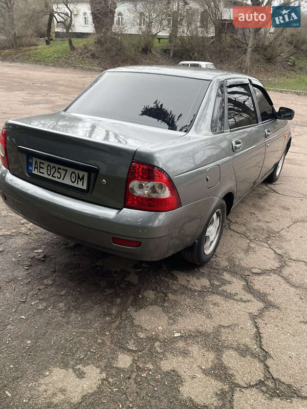 Седан ВАЗ / Lada 2170 Priora 2011 в Корсуне-Шевченковском фото 4 Седан ВАЗ / Lada 2170 Priora 2011 в Корсуне-Шевченковском