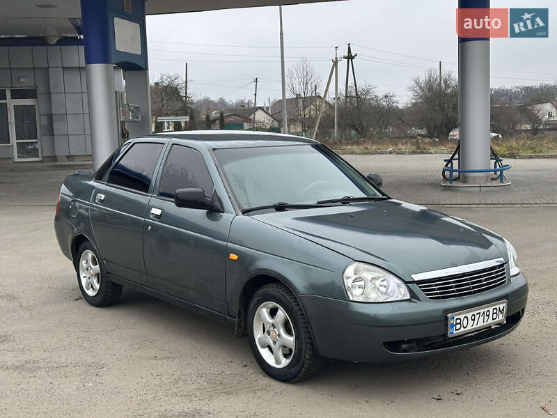 Седан ВАЗ / Lada 2170 Priora 2007 в Шепетовке фото 3 Седан ВАЗ / Lada 2170 Priora 2007 в Шепетовке