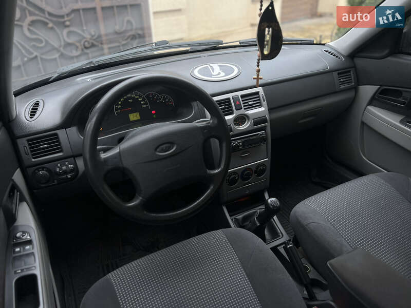 Седан ВАЗ / Lada 2170 Priora 2008 в Николаеве