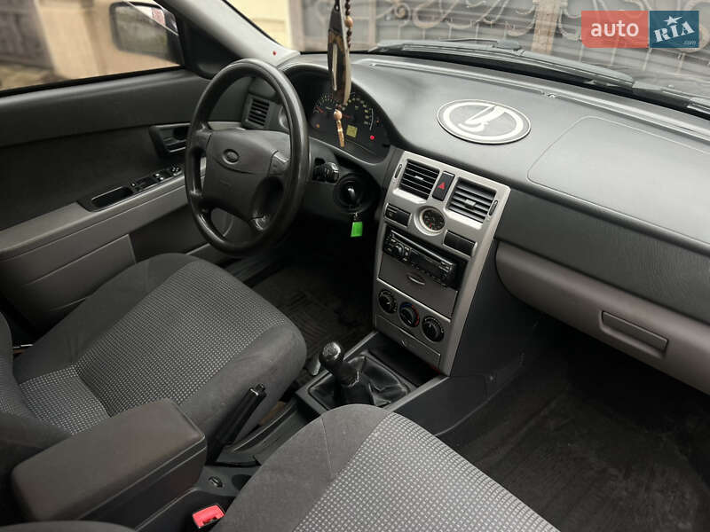 Седан ВАЗ / Lada 2170 Priora 2008 в Николаеве