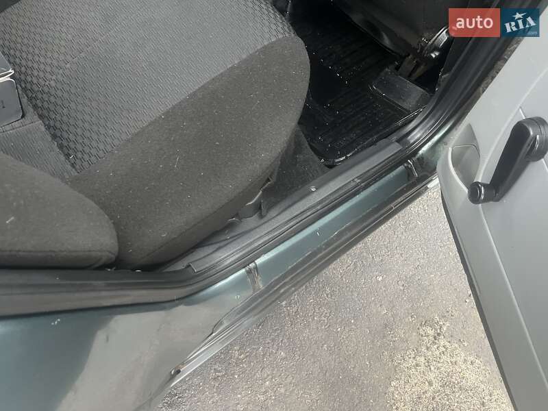 Седан ВАЗ / Lada 2170 Priora 2011 в Балаклії фото 16 Седан ВАЗ / Lada 2170 Priora 2011 в Балаклії