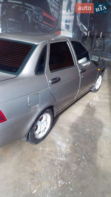 Седан ВАЗ / Lada 2170 Priora 2008 в Умані