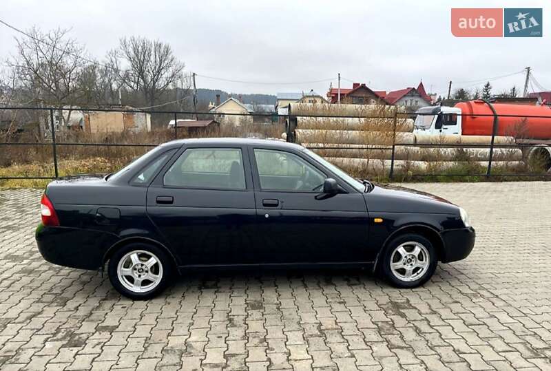 Седан ВАЗ / Lada 2170 Priora 2008 в Теребовле