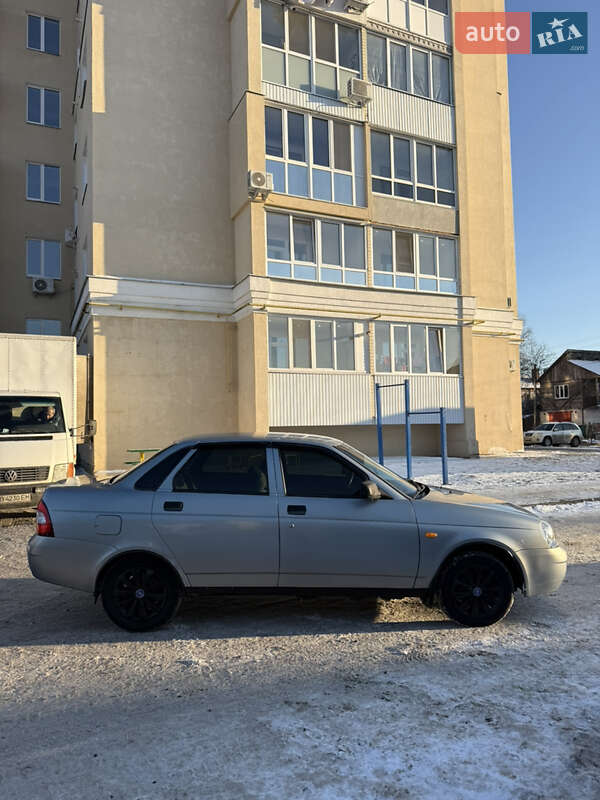 Седан ВАЗ / Lada 2170 Priora 2007 в Чернигове