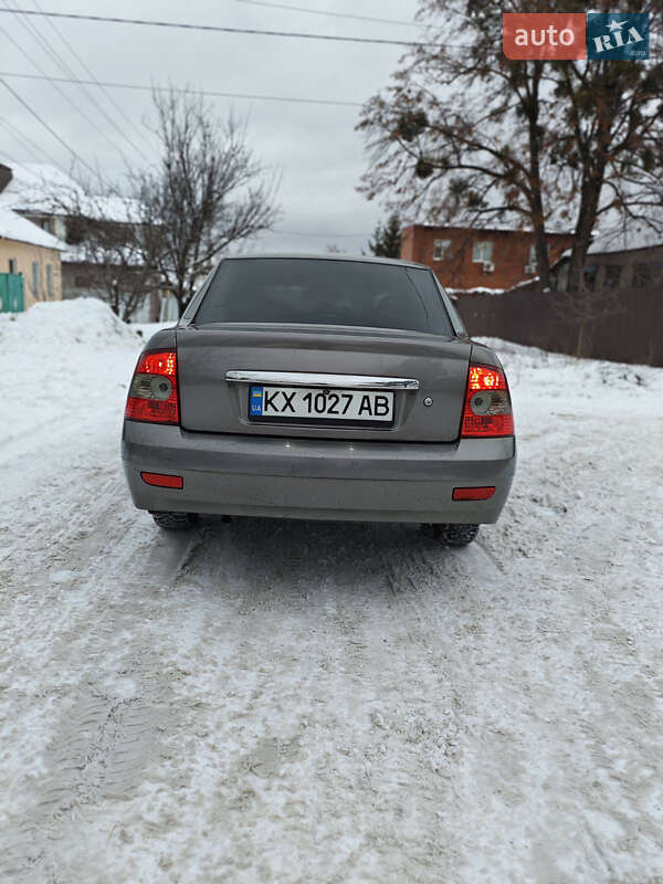 Седан ВАЗ / Lada 2170 Priora 2007 в Харькове