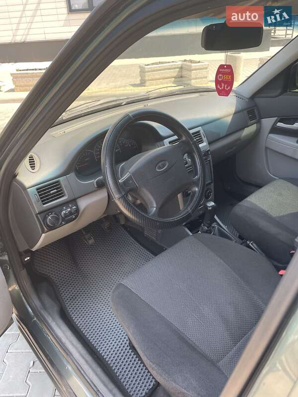 ВАЗ / Lada 2170 Priora 2010