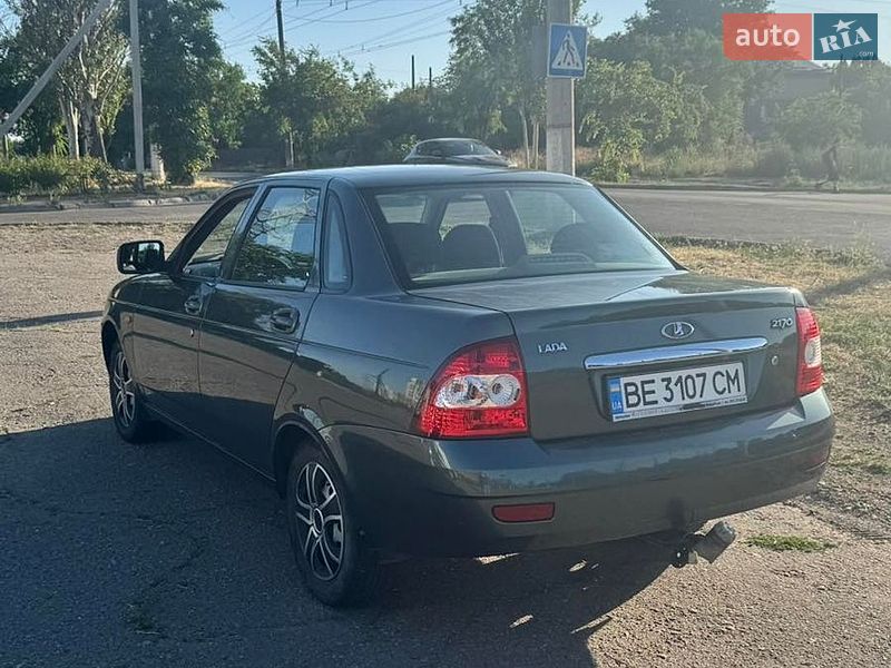 Седан ВАЗ / Lada 2170 Priora 2011 в Николаеве