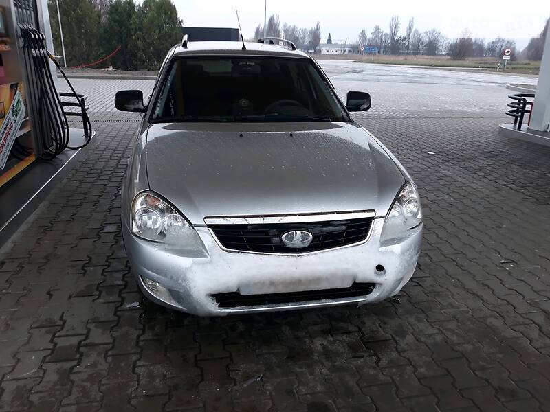 Універсал ВАЗ 2171 Priora 2013 в 