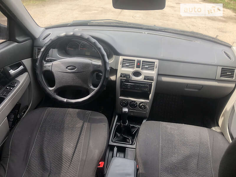 Универсал ВАЗ / Lada 2171 Priora 2010 в Борисполе