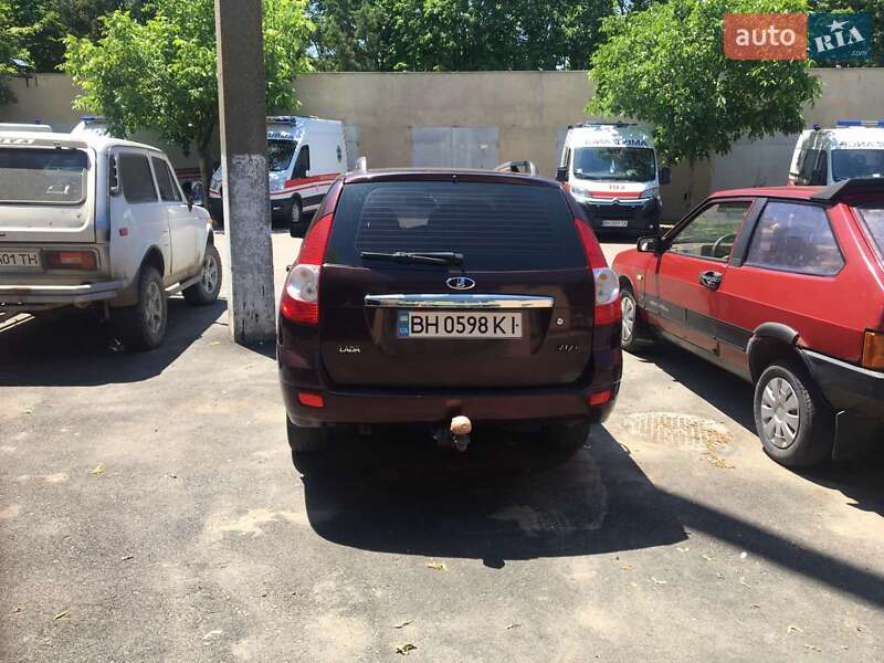 Универсал ВАЗ / Lada 2171 Priora 2010 в Измаиле