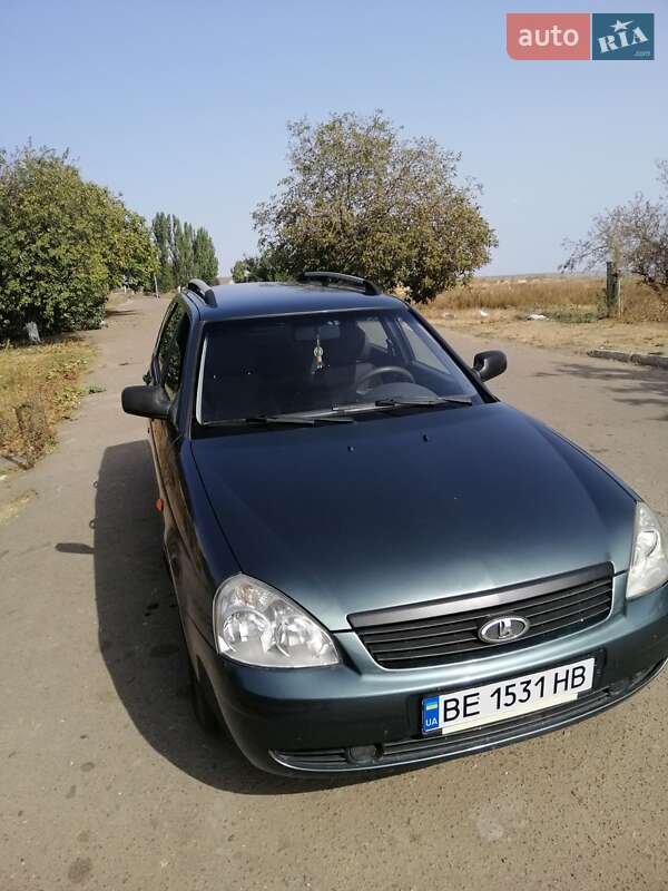 Универсал ВАЗ / Lada 2171 Priora 2009 в Очакове