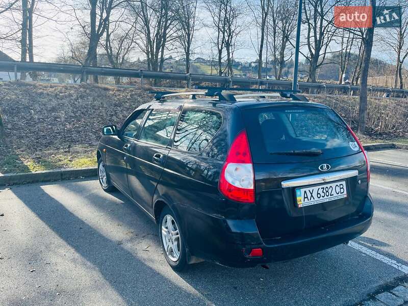 Універсал ВАЗ / Lada 2171 Priora 2009 в Чернівцях