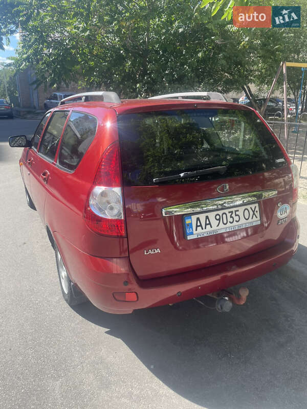 Универсал ВАЗ / Lada 2171 Priora 2010 в Киеве