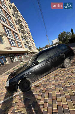 Универсал ВАЗ / Lada 2171 Priora 2010 в 