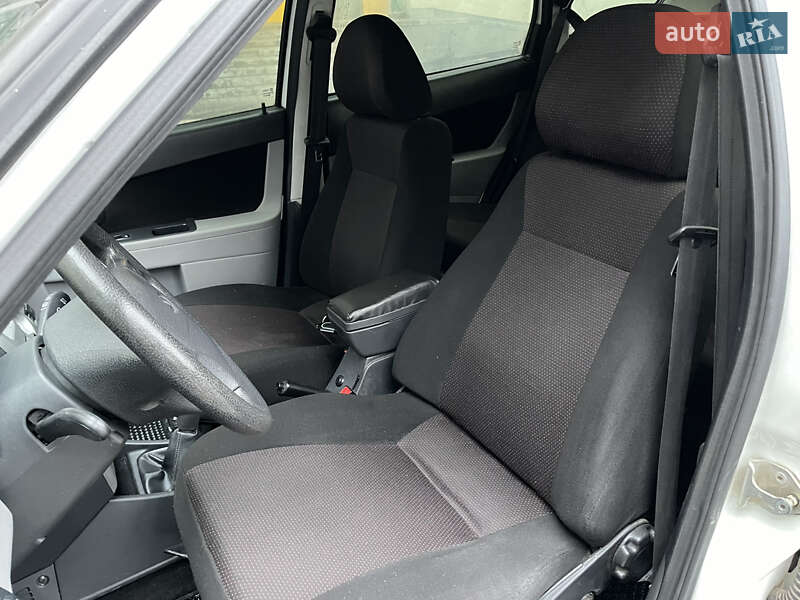 Універсал ВАЗ / Lada 2171 Priora 2011 в Хмельницькому