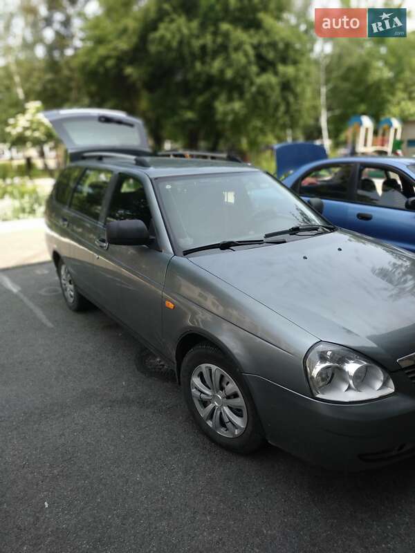 ВАЗ / Lada 2171 Priora 2010