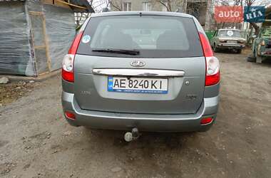 Универсал ВАЗ / Lada 2171 Priora 2011 в Подгородном