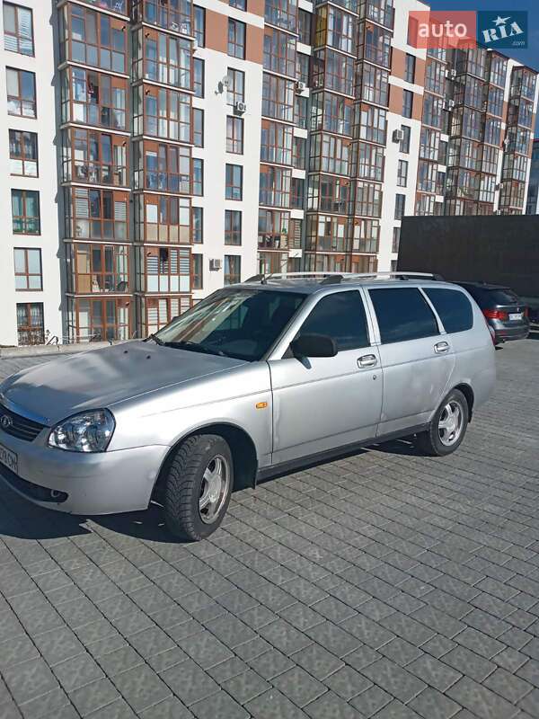 Універсал ВАЗ / Lada 2171 Priora 2011 в Трускавці