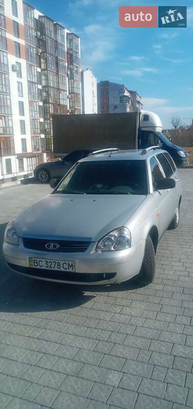 Універсал ВАЗ / Lada 2171 Priora 2011 в Трускавці