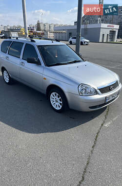 Универсал ВАЗ / Lada 2171 Priora 2011 в 