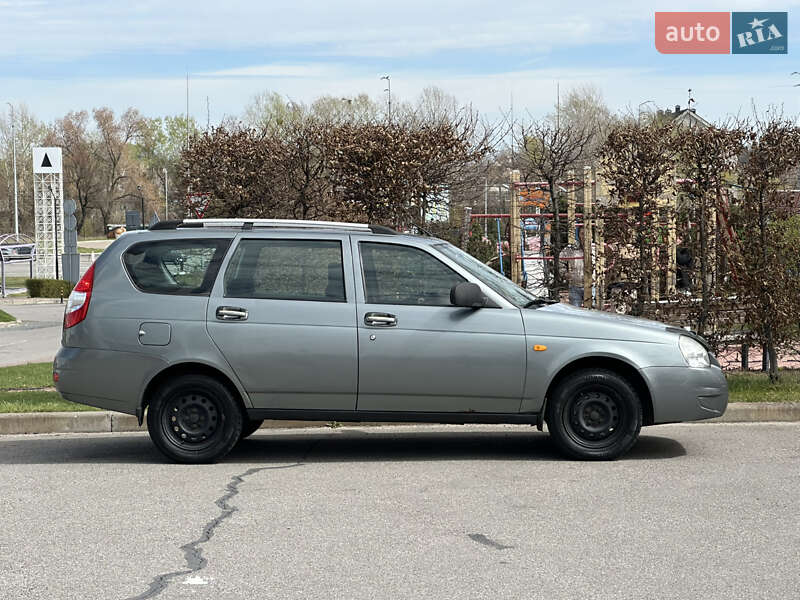 Универсал ВАЗ / Lada 2171 Priora 2012 в Киеве фото 14 Универсал ВАЗ / Lada 2171 Priora 2012 в Киеве