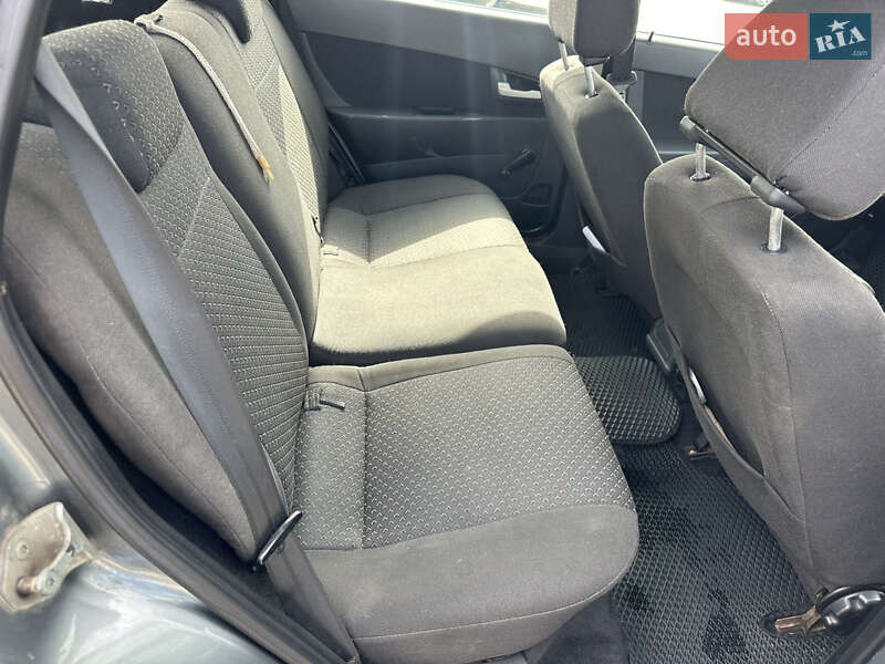 Универсал ВАЗ / Lada 2171 Priora 2012 в Киеве фото 42 Универсал ВАЗ / Lada 2171 Priora 2012 в Киеве