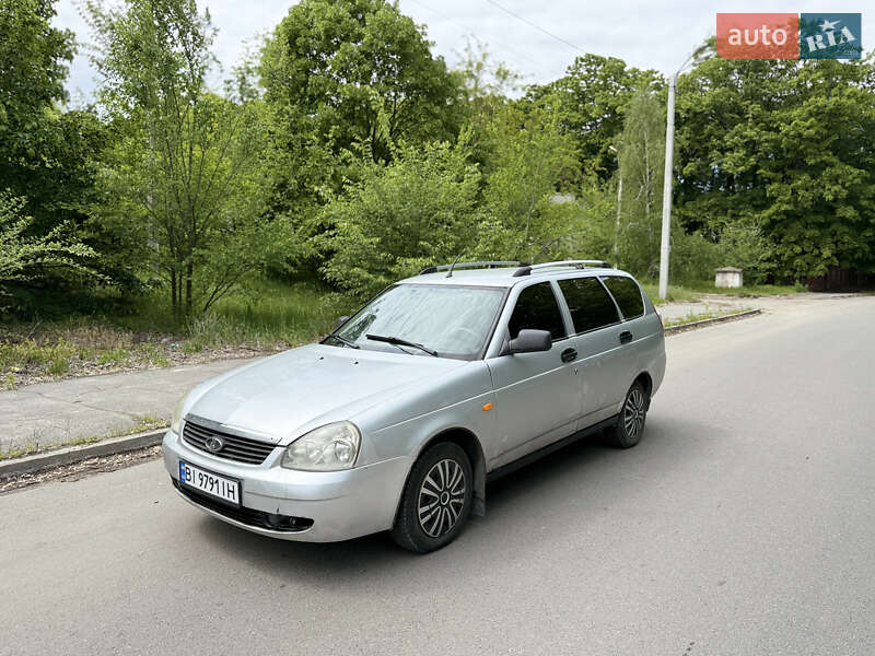 Универсал ВАЗ 2171 Priora 2010 в 