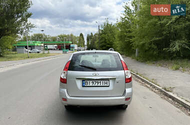 Универсал ВАЗ 2171 Priora 2010 в 