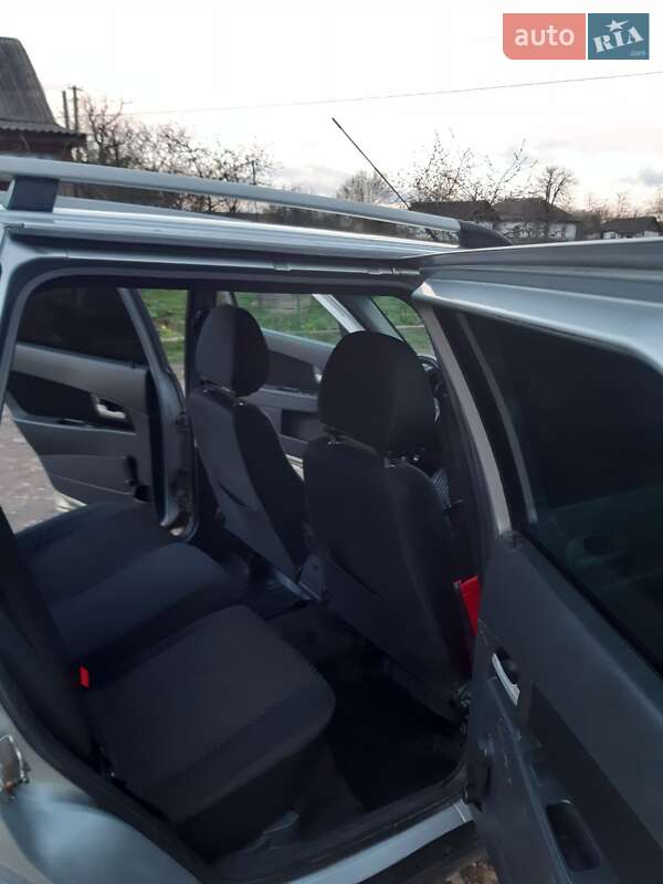 Универсал ВАЗ / Lada 2171 Priora 2012 в Благовещенском фото 7 Универсал ВАЗ / Lada 2171 Priora 2012 в Благовещенском