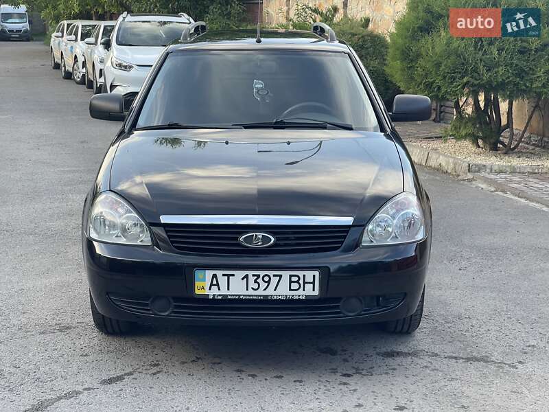 Универсал ВАЗ / Lada 2171 Priora 2012 в Ровно