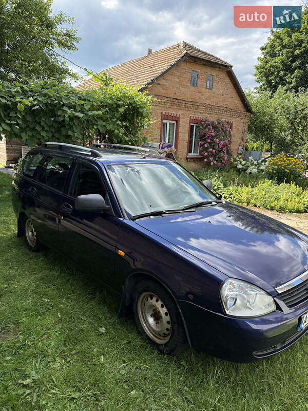 ВАЗ / Lada 2171 Priora 2011