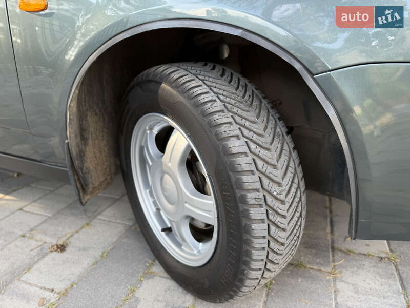 Універсал ВАЗ / Lada 2171 Priora 2011 в Охтирці