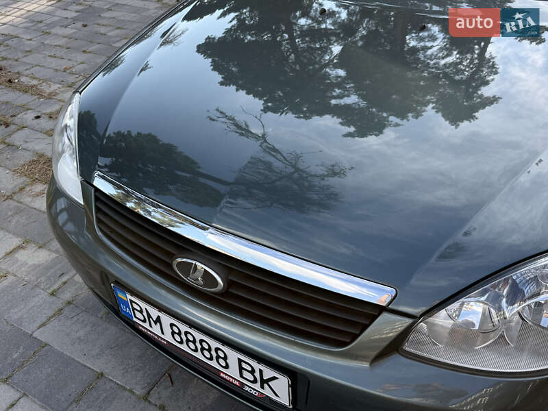 Універсал ВАЗ / Lada 2171 Priora 2011 в Охтирці