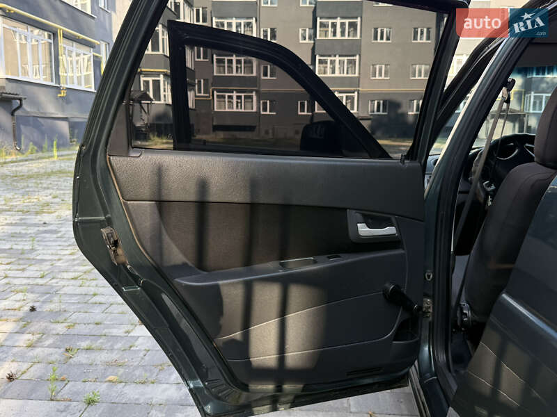 Універсал ВАЗ / Lada 2171 Priora 2011 в Охтирці