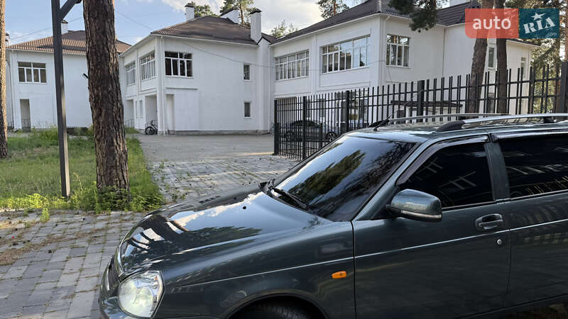 Універсал ВАЗ / Lada 2171 Priora 2011 в Охтирці