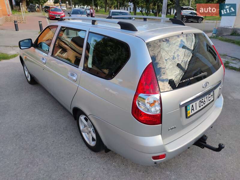 Универсал ВАЗ / Lada 2171 Priora 2013 в Белой Церкви